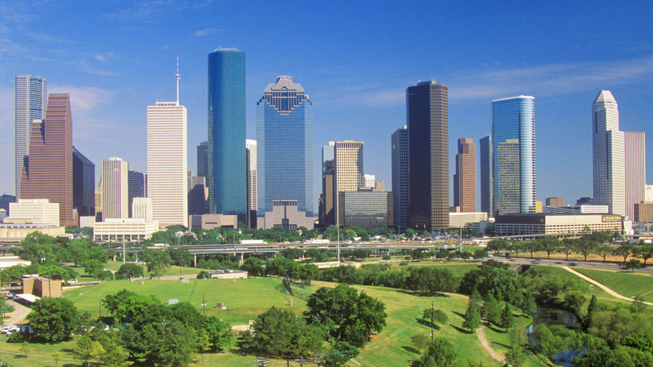 4. Houston, 48.18 weekly hours spent working/commuting.