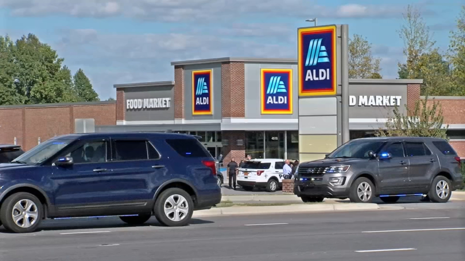 Greenville, NC Aldi shooting One person dead, one injured in officer