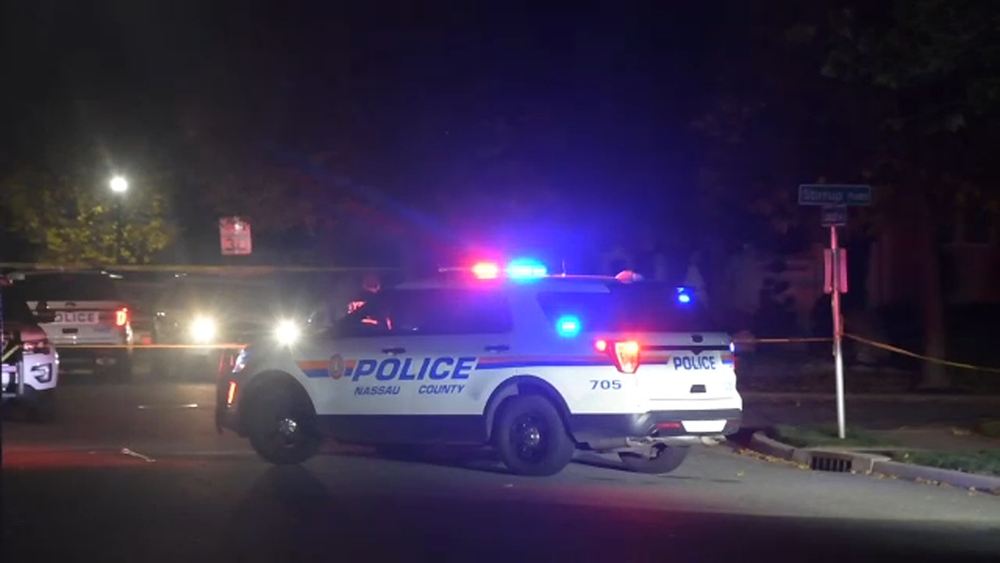 Off-duty NYPD sergeant allegedly shoots man he found with wife in Long Island home