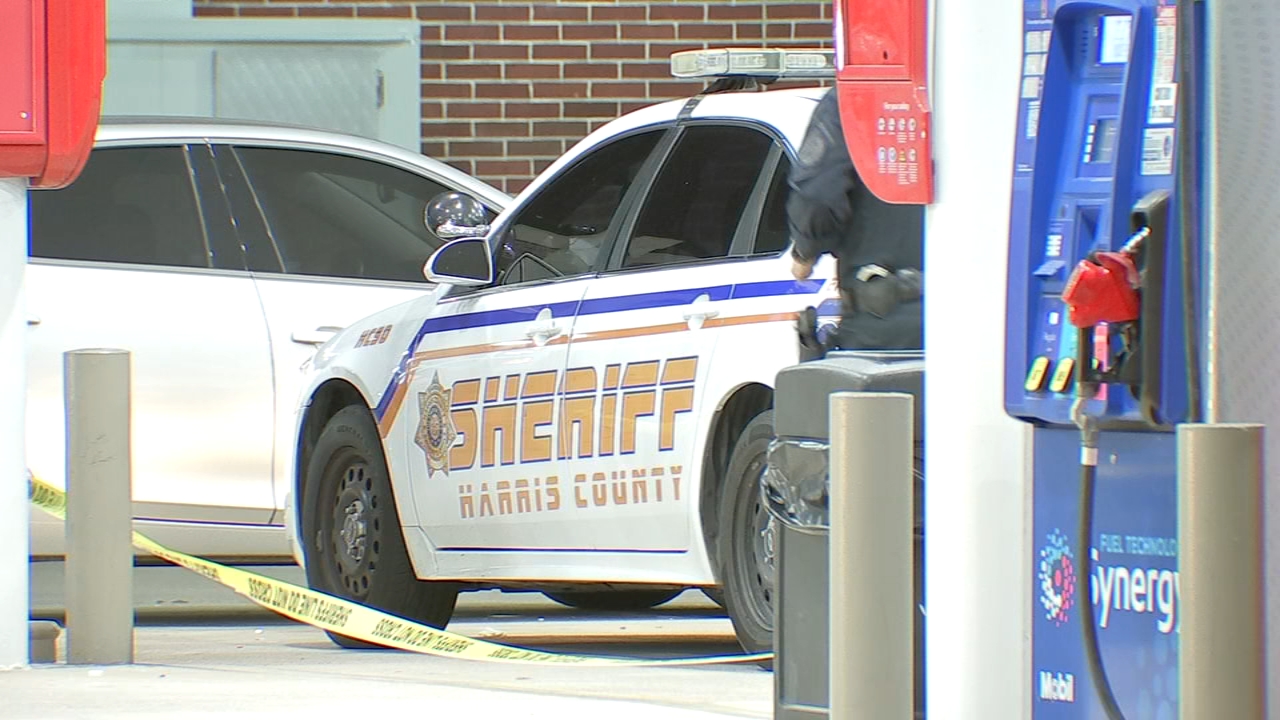 Teen dies after being ambushed by group of men