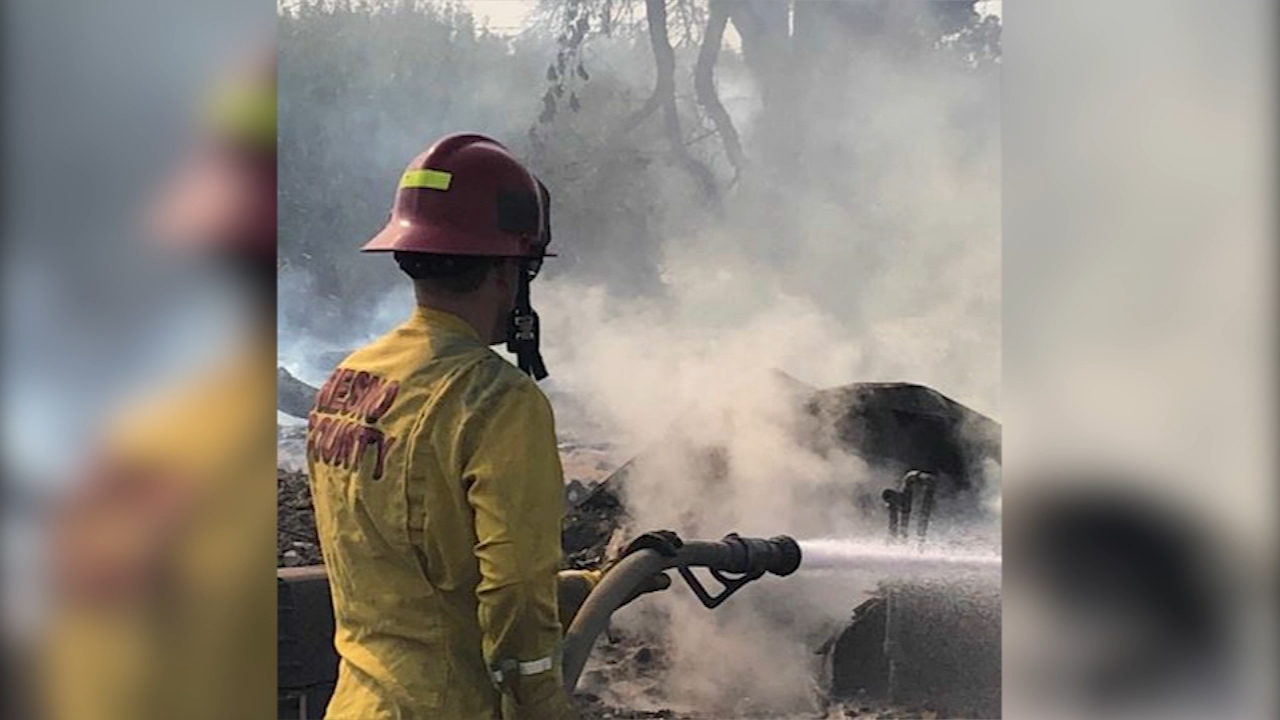 Flames destroy vacant home in Fresno County