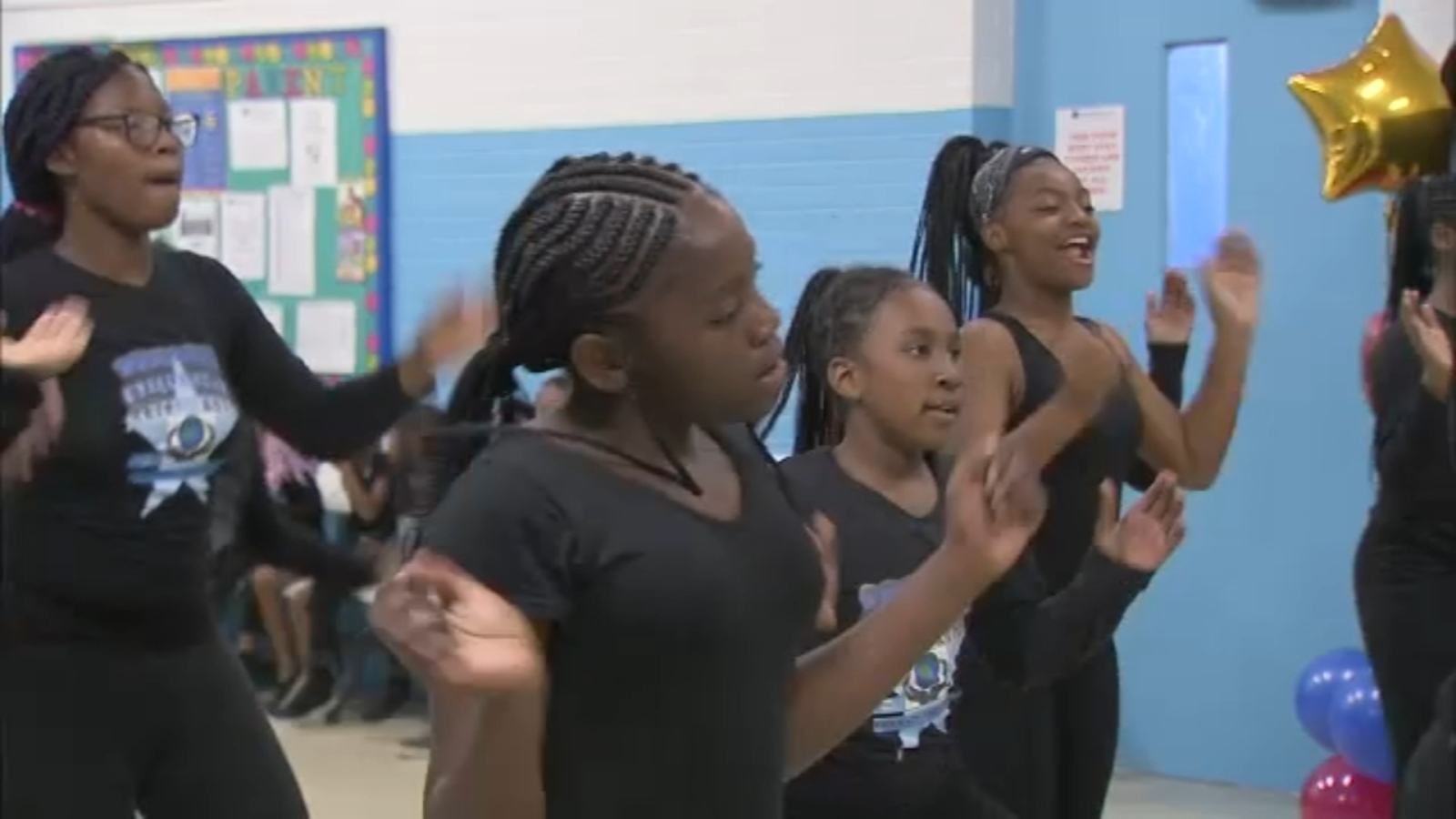 Dance studio gears up for big performance at 100th 6abc Dunkin' Thanksgiving Day Parade