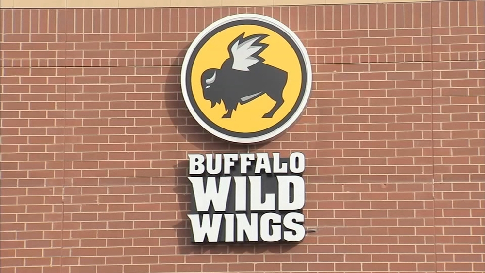 Buffalo Wild Wings fires employees after alleged racist incident in Naperville