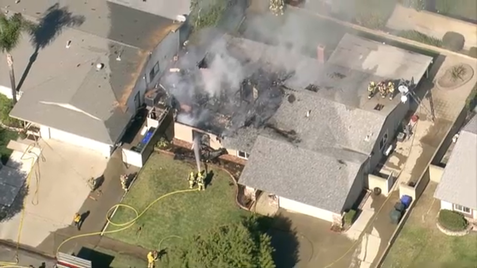 Plane reportedly crashes into house in Upland, sparks massive fire ABC7 Los Angeles