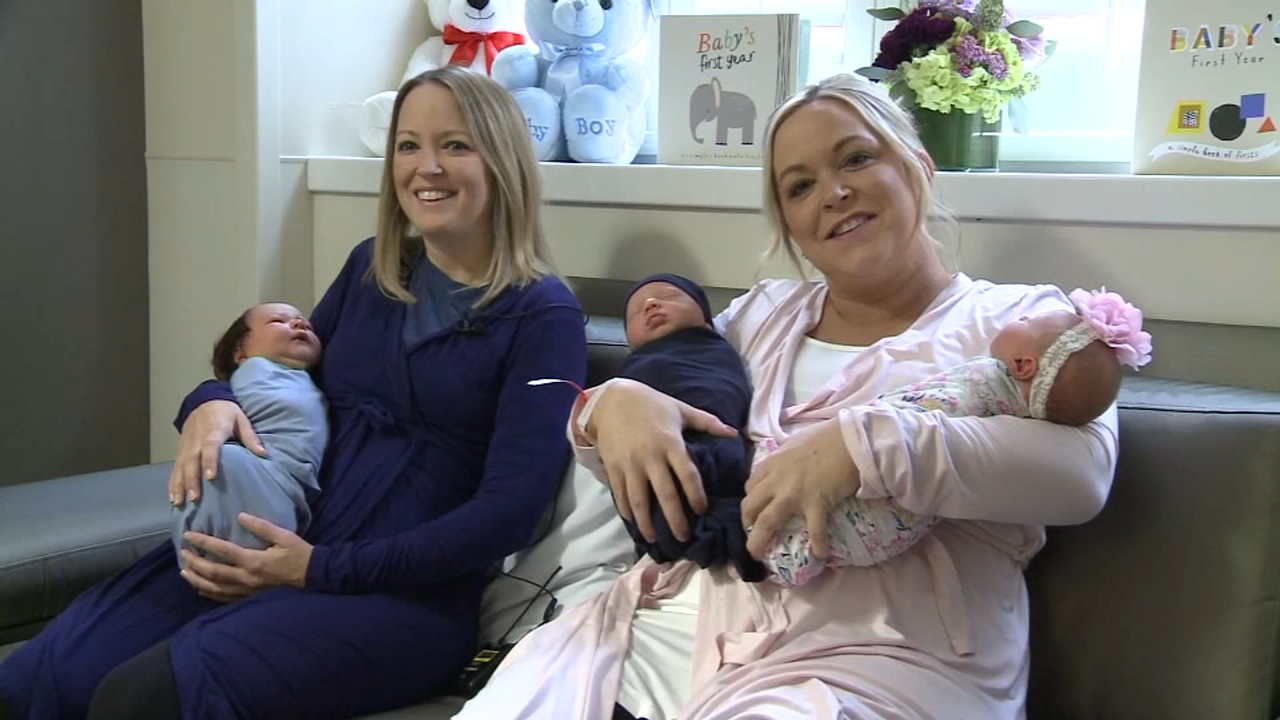 Twin sisters give birth on the same day