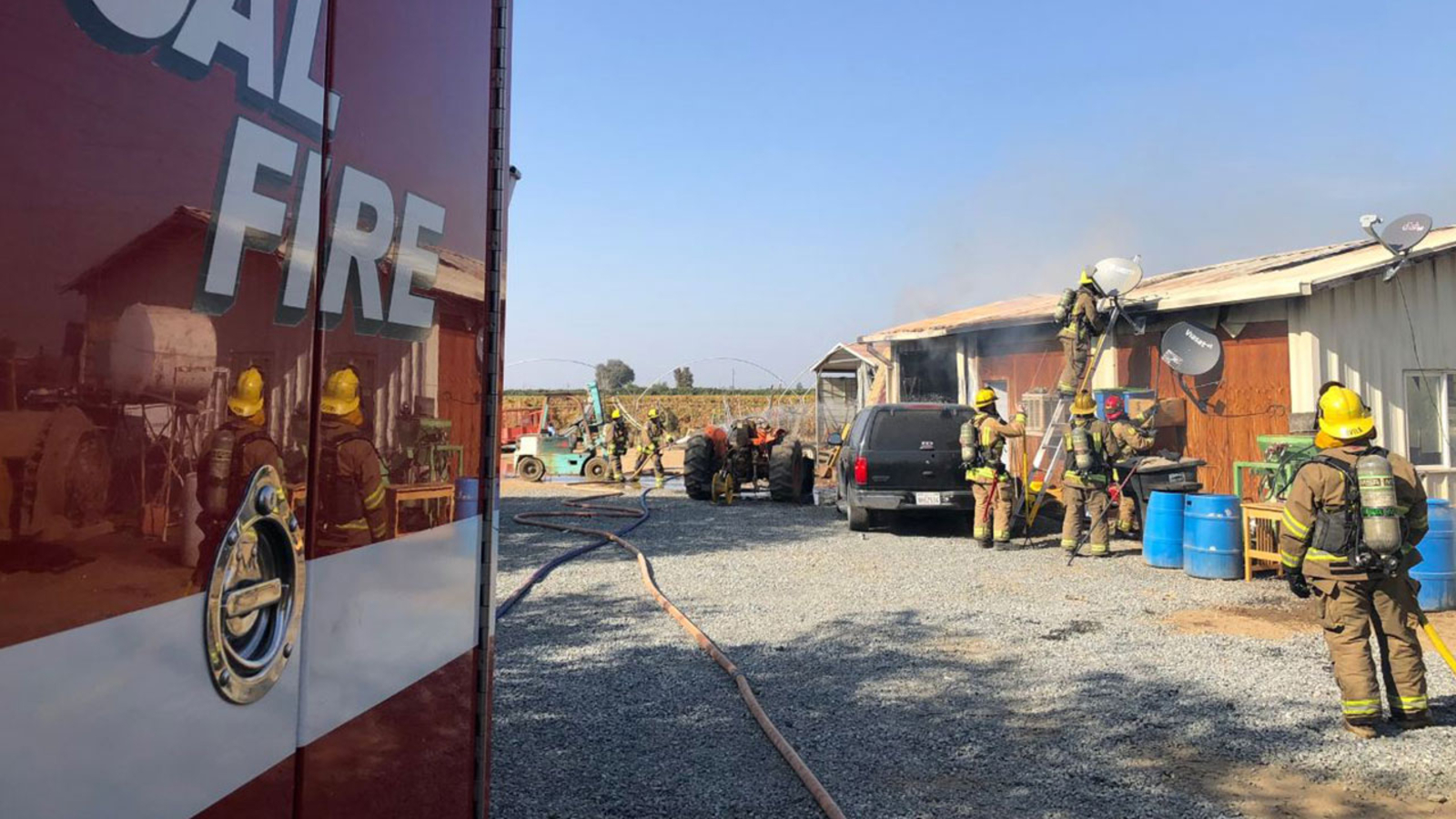 Family of 5 displaced by fire in Fresno County