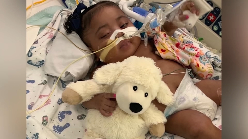 Texas hospital delays ending life support for 9-month-old baby