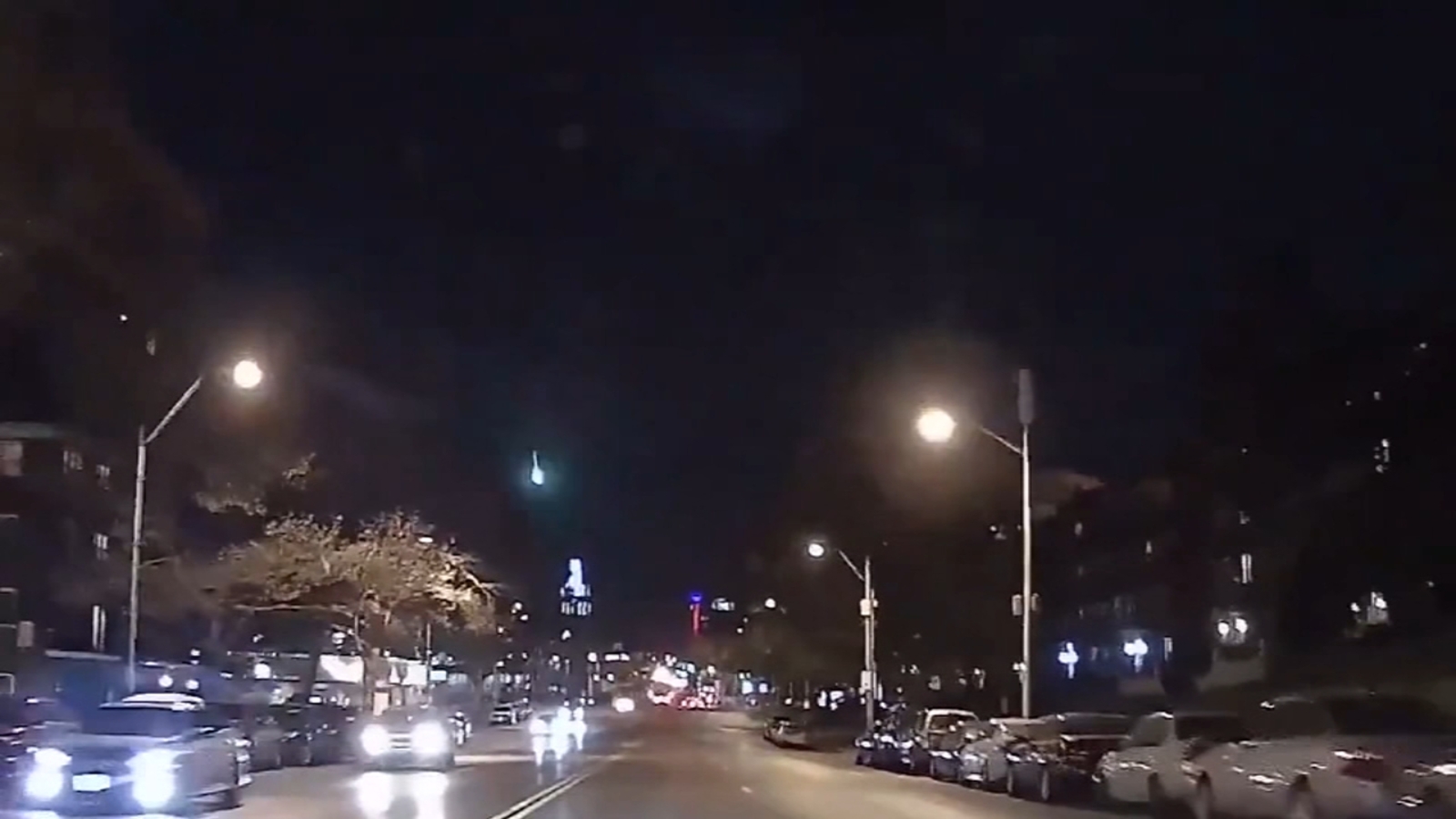 Bright meteor streaks through sky in Missouri