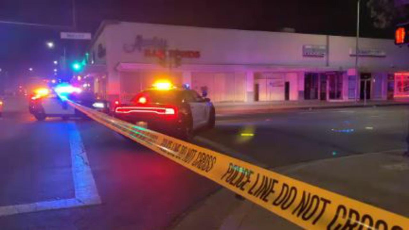 21-year-old injured in downtown Fresno shooting