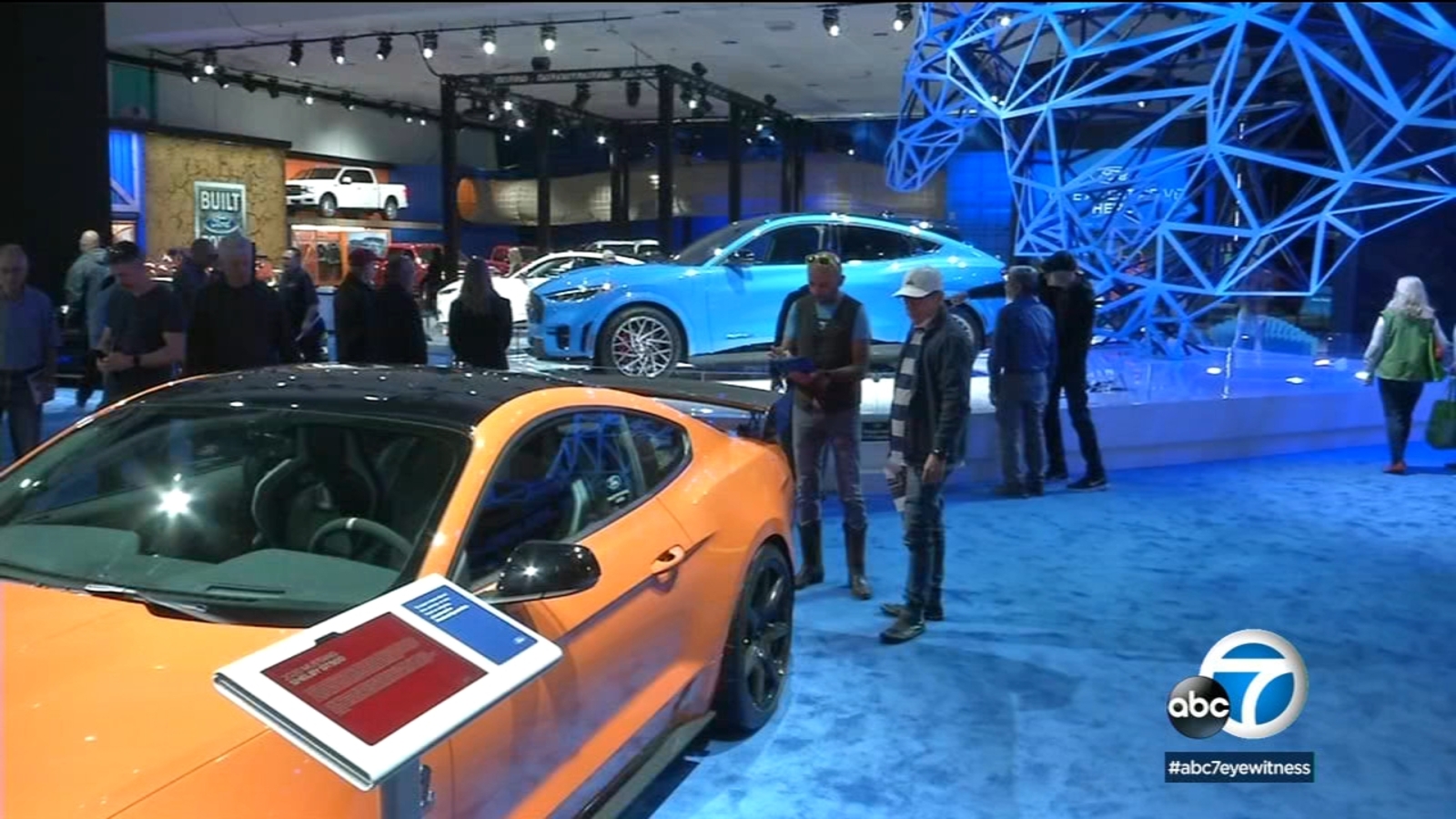 LA Auto Show draws enthusiastic car fans looking for the latest ABC7