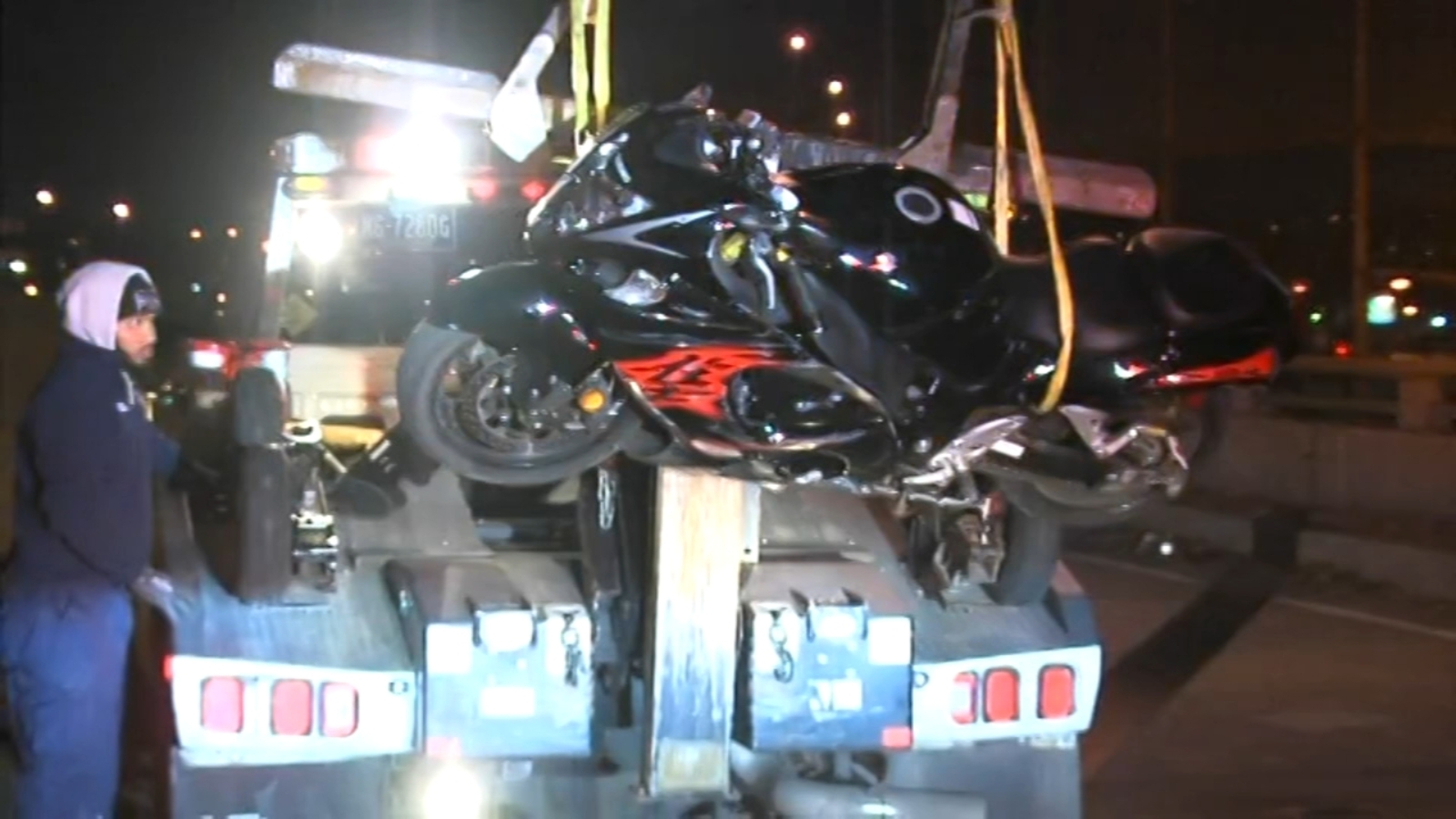 Motorcyclist Ejected From Bike On I 95 Ramp Falls To Street Below 6abc Philadelphia