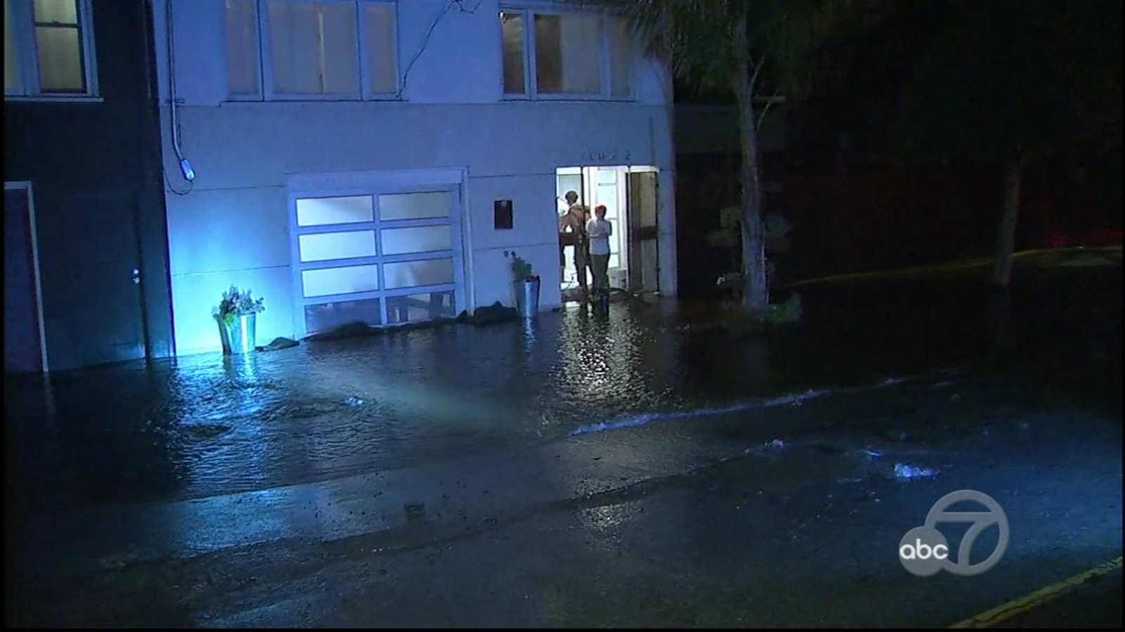 Residents assess damage after water main break in San Francisco's Potrero Hill ABC7 San Francisco