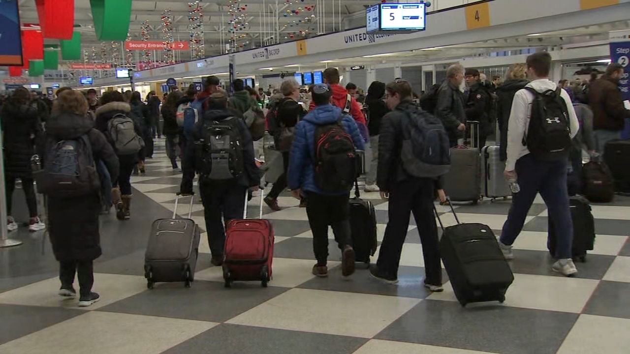 2 storms leave 50 million under winter alert as travelers return from Thanksgiving