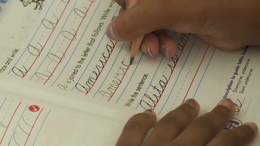 New Jersey introduces cursive bill