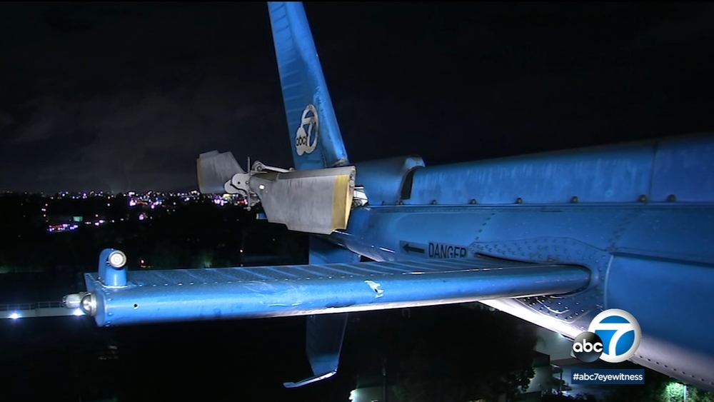 AIR7 HD struck by drone over downtown LA, makes precautionary landing