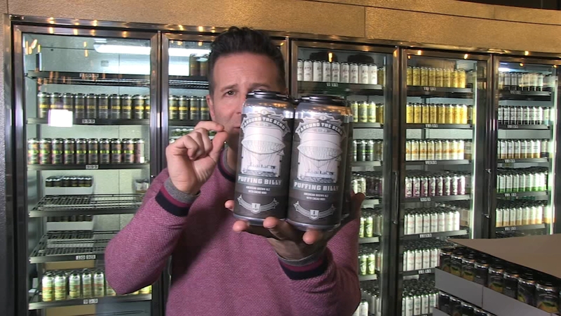 Pour Your Own Beer And Stay For The Barbecue At District Brew Yards In West Town Featuring 4 Different Breweries Abc7 Chicago