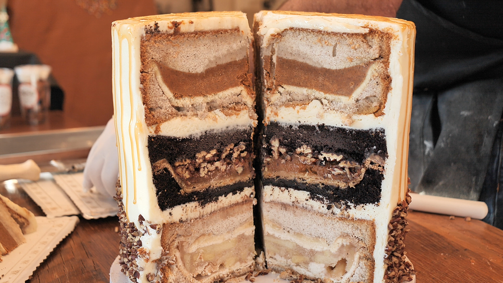 OMG! This cake is so big you need a machete to cut it! 