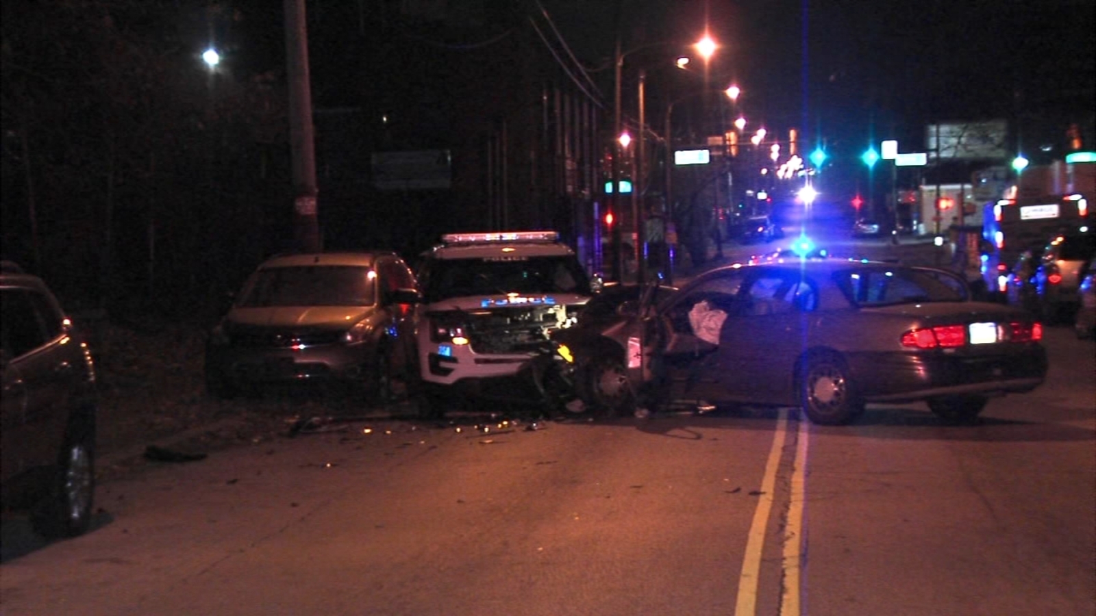 2 Philadelphia police officers, 1 civilian injured in crash in Logan ...