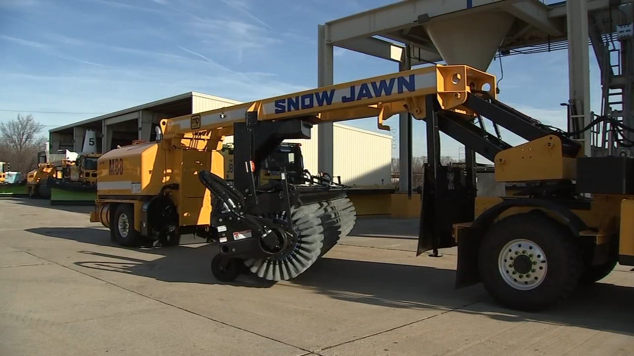 'Snow Jawn' ready for winter at Philly airport