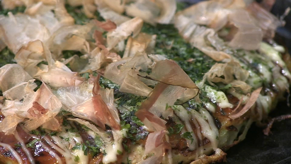 West Loop welcomes taste of Osaka with Gaijin's focus on okonomiyaki