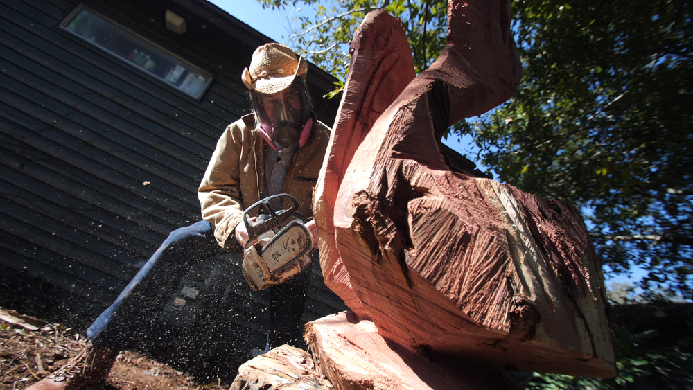This man turned his love of chainsaws into art! 