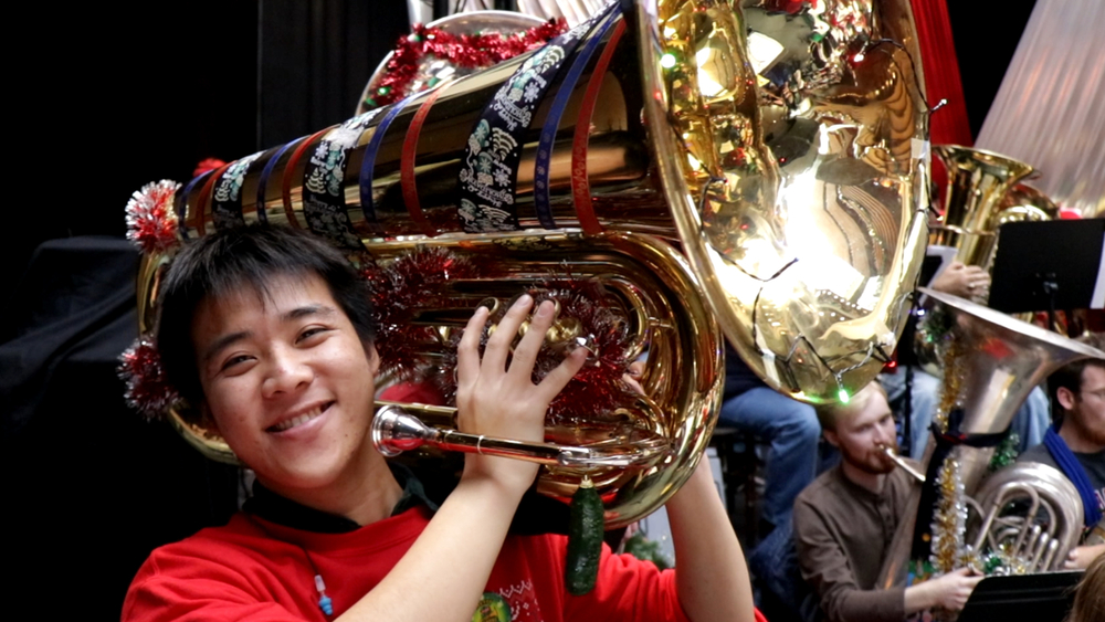 Complete strangers collaborate for this awesome tuba Christmas concert