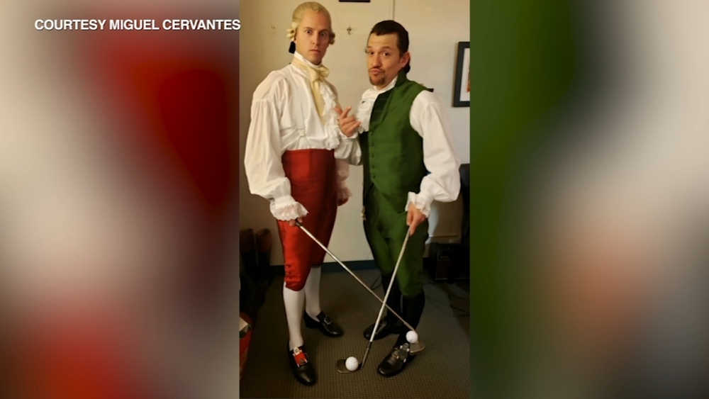 As Chicago's 'Hamilton' cast prepares for final curtain, 2 actors take shot at new golf product