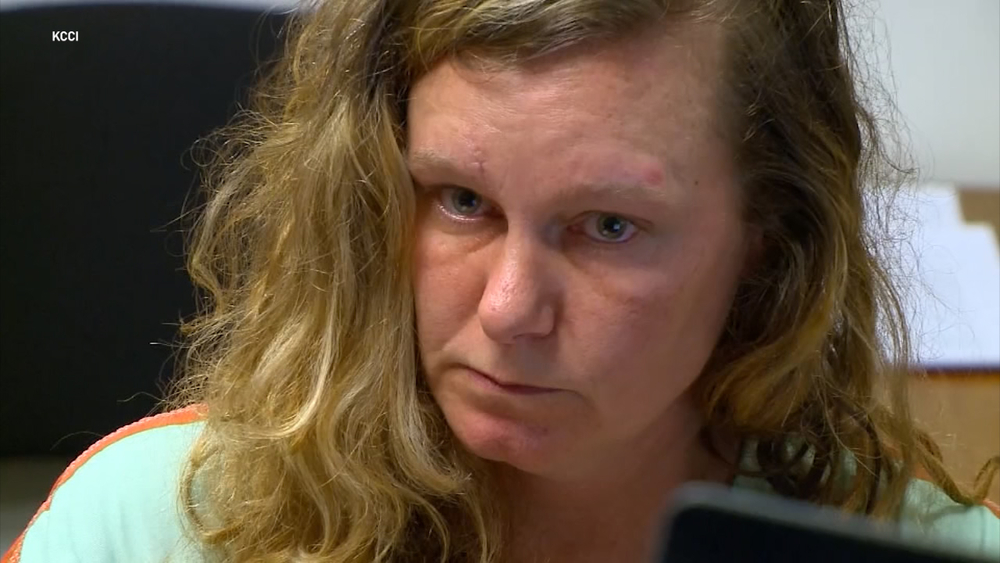 Woman accused of hitting girl because 'she was Mexican'