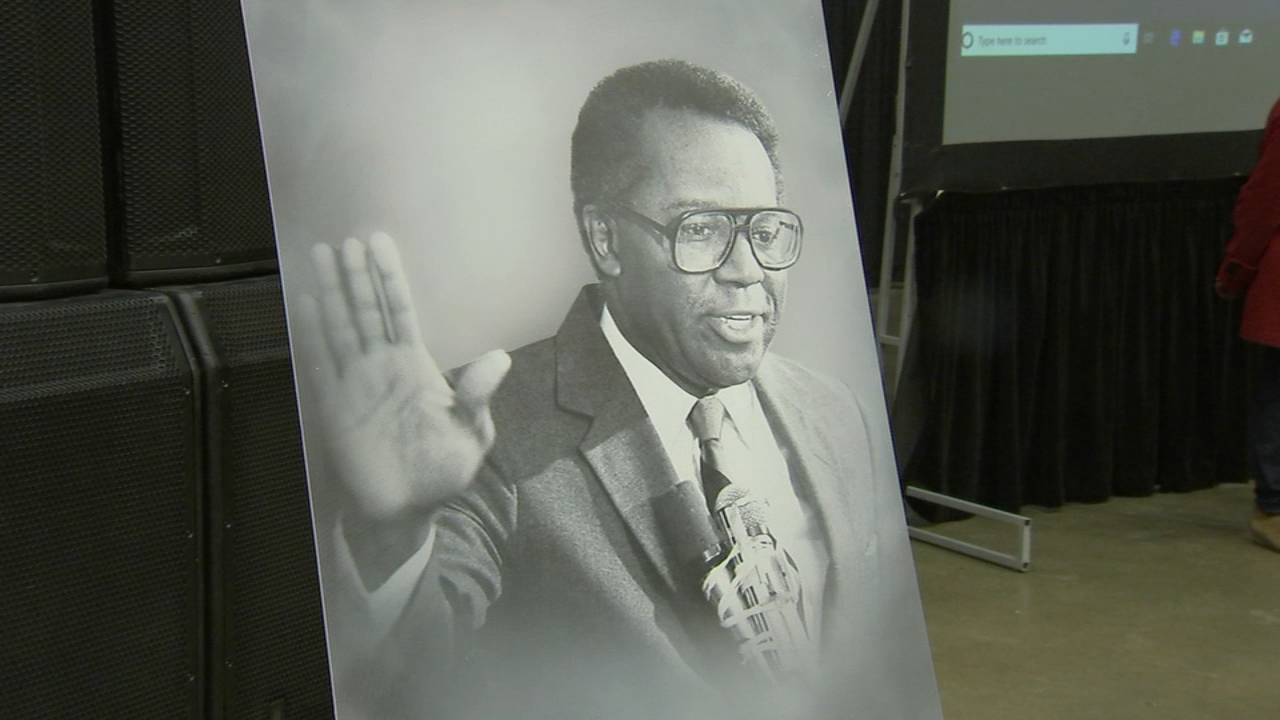 Mourners gather to remember legacy of Gary's first African American mayor Richard Hatcher