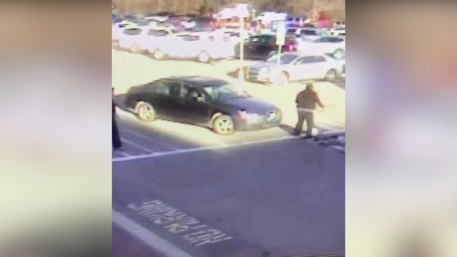 Driver hits, knocks over grocery cart carrying toddler in Zebulon