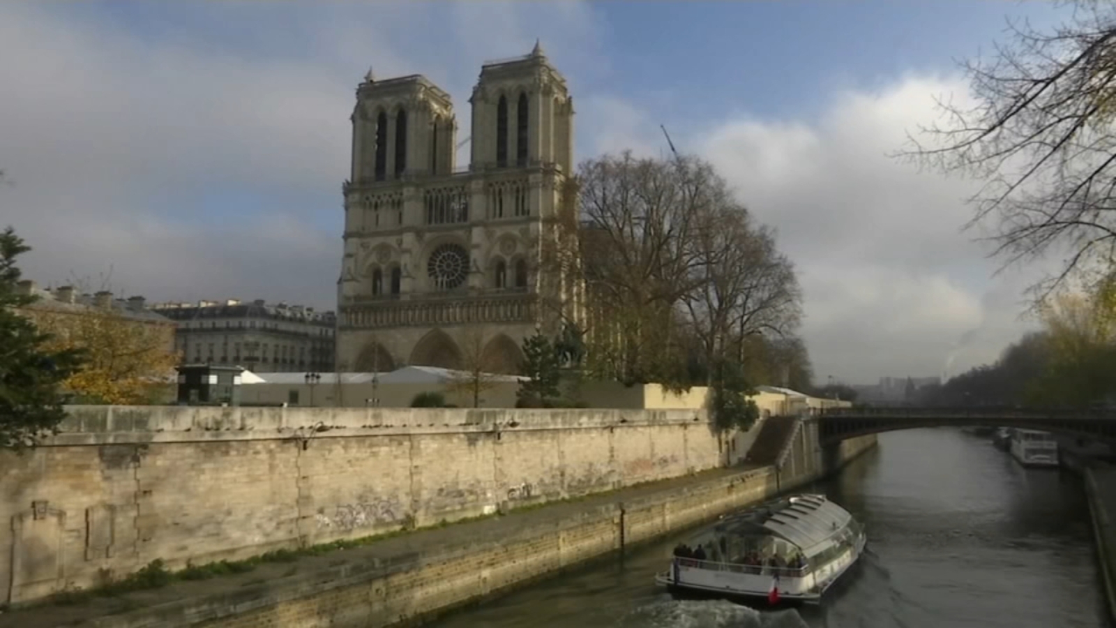 Tidak ada Misa Natal di Notre Dame untuk pertama kalinya dalam lebih dari 200 tahun