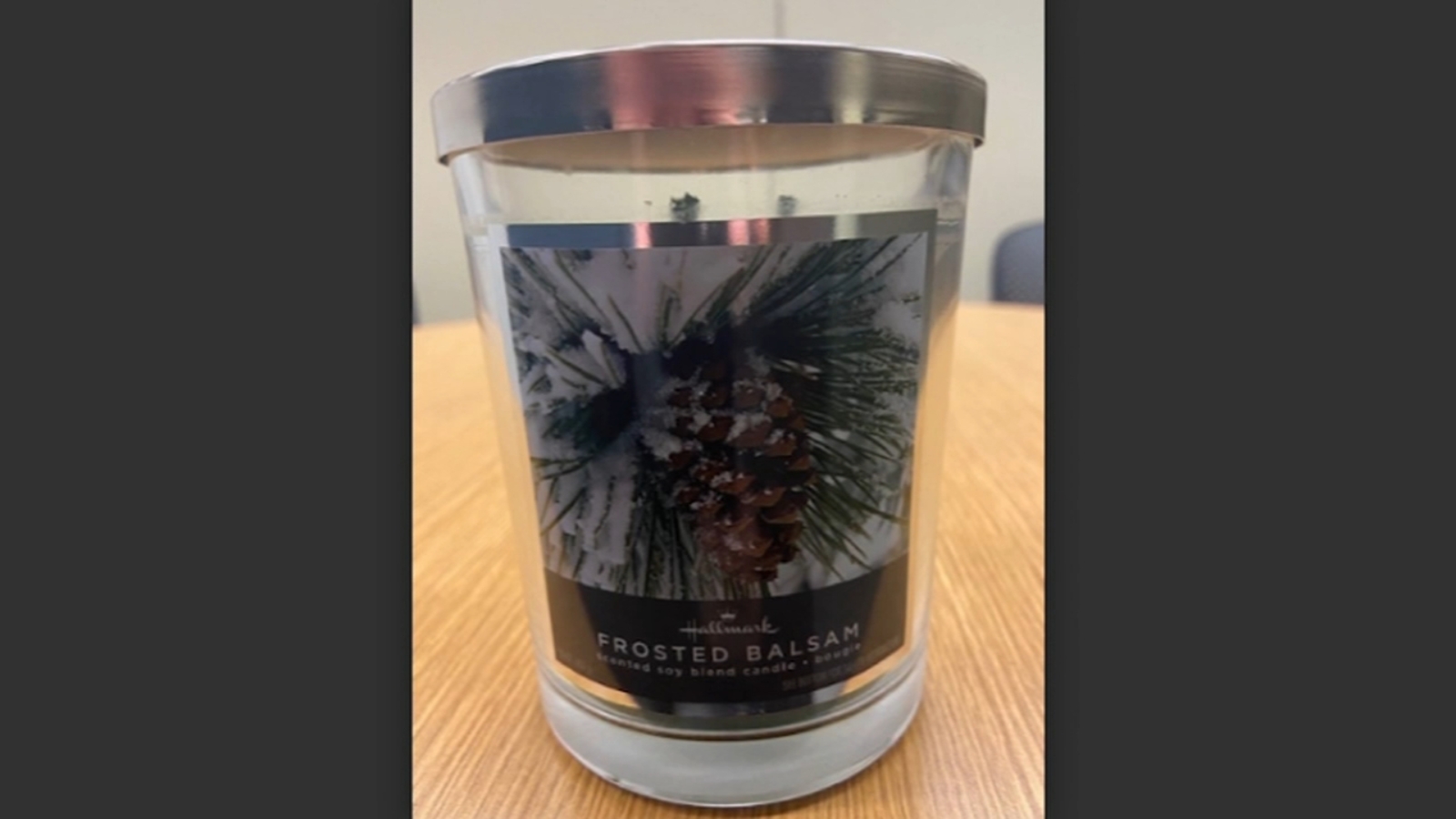 Hallmark recalls candles over fire and laceration concerns ABC7 New York