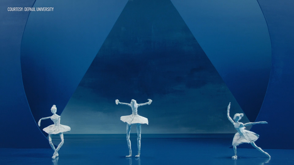 Christmas Animation Brings Joy to Downtown Chicago