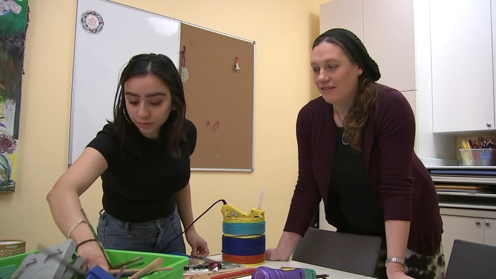 Evanston organization uses art to help people overcome health challenges