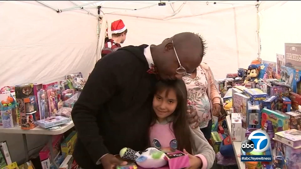OC man who overcame poverty gives to hometown on Christmas Day