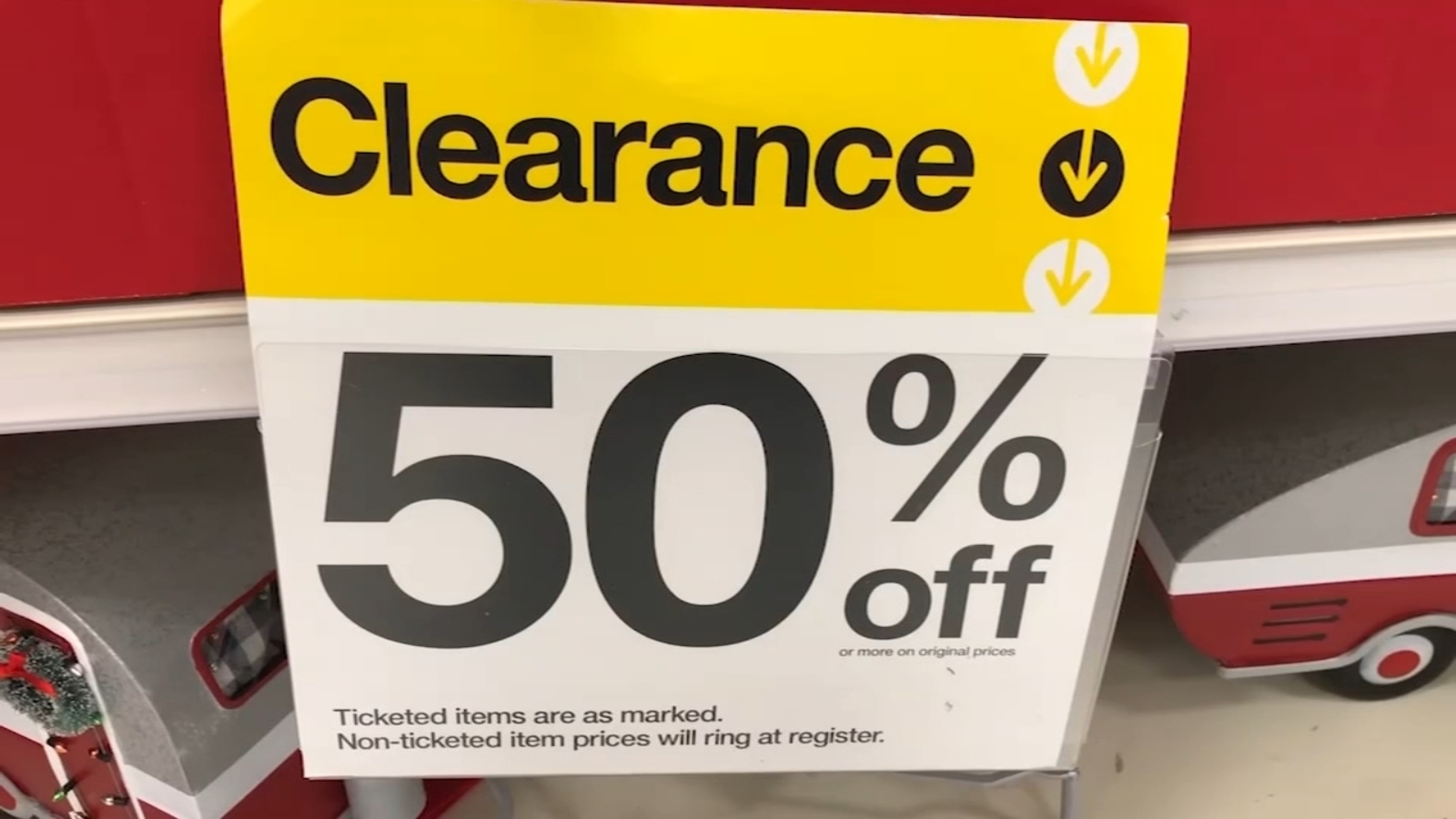 Shoppers scoop up postChristmas sales across the Triangle