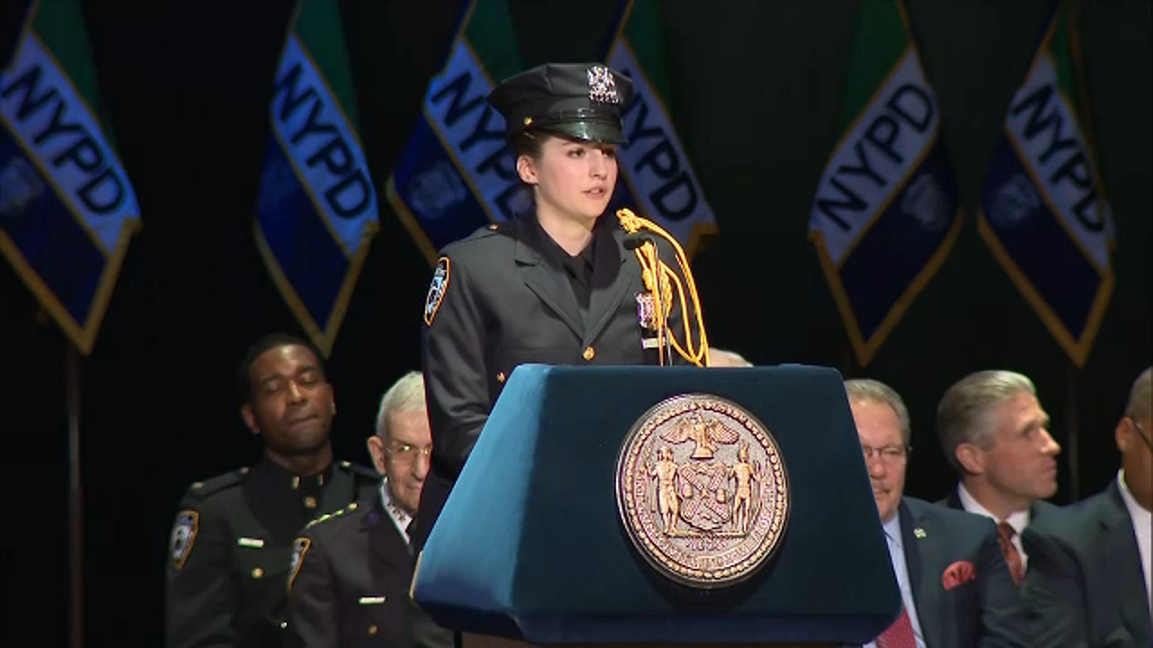 Over 400 earn title of officer in NYPD graduation on Friday ABC7 New York