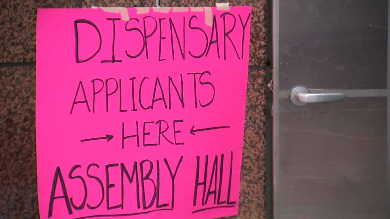 Applications for new dispensary licenses due, Illinois sells more than $3M of pot products on 1st day