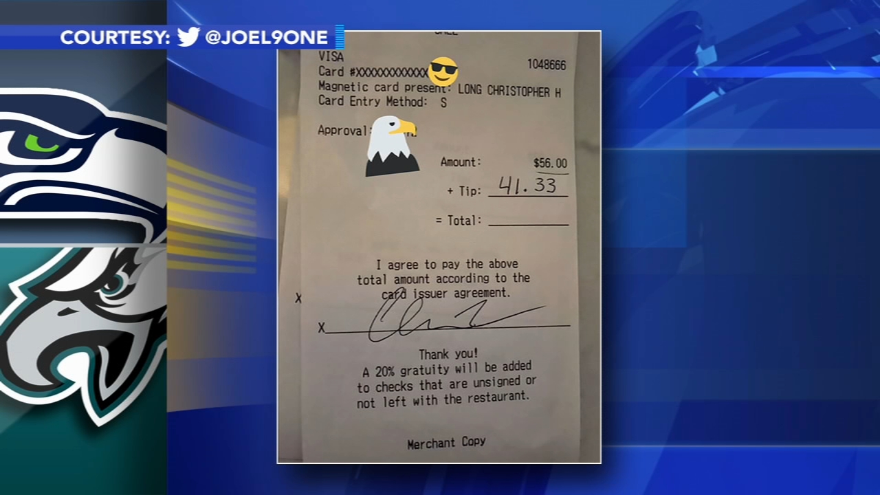 Chris Long commemorates Super Bowl 52 with $41.33 tip