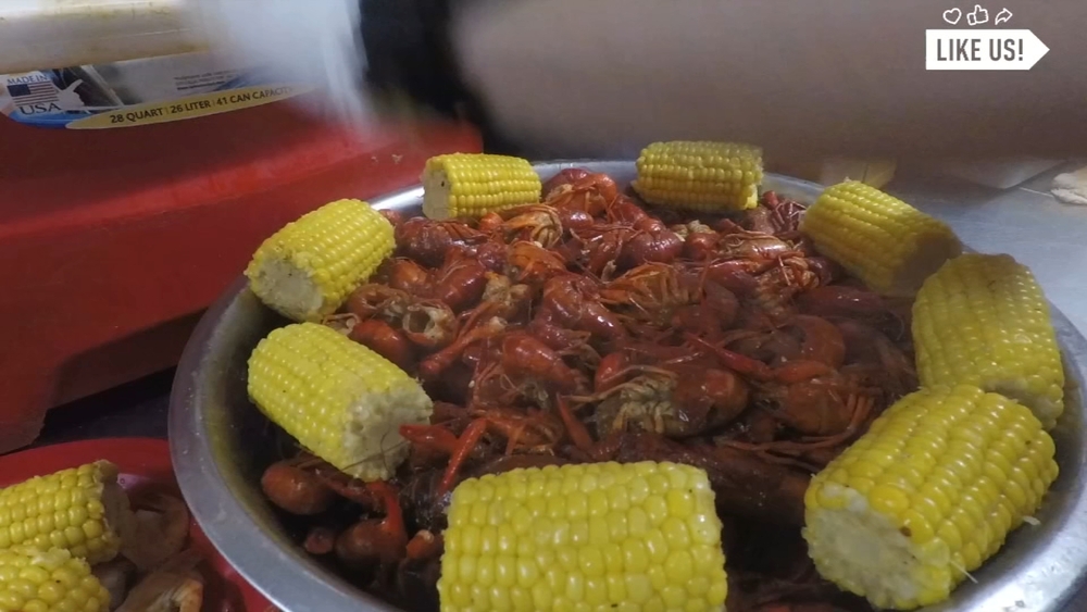 This is one of the best spots to get crawfish! 