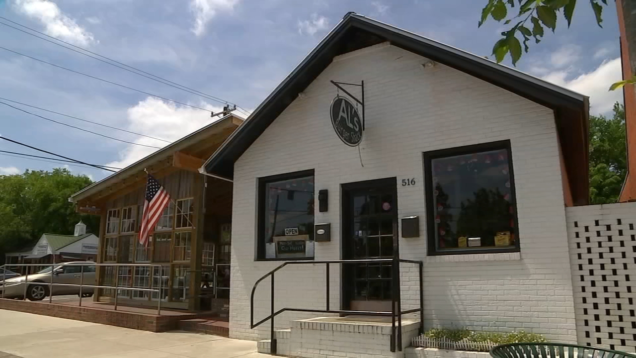 Al's Burger Shack files for bankruptcy