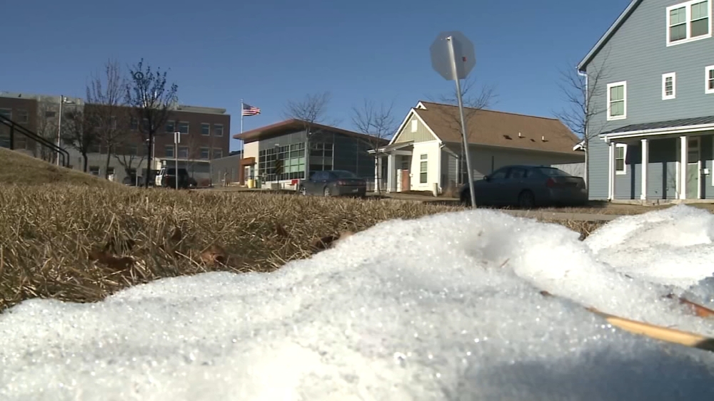 Driver shoots 2 kids shot after throwing snowballs at vehicle