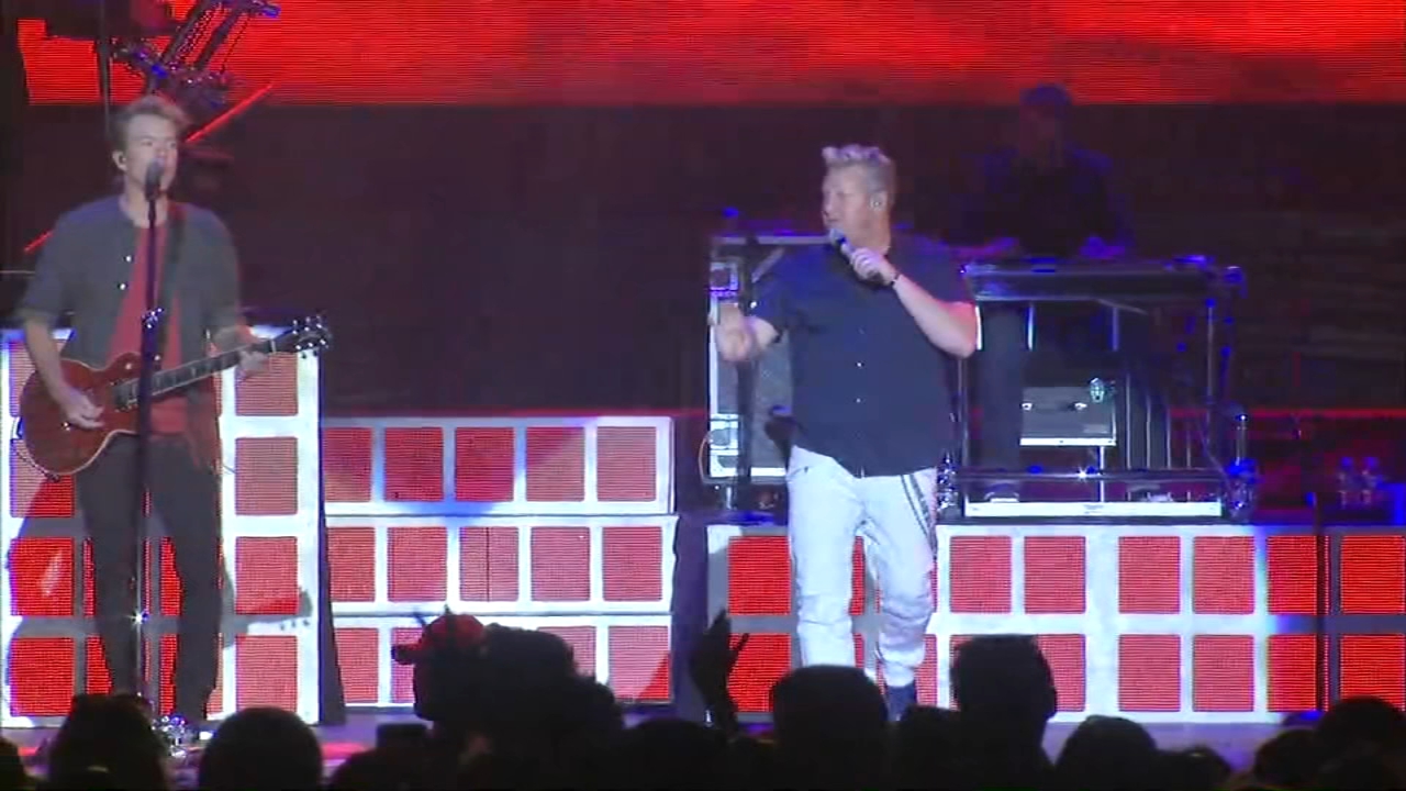 Rascal Flatts announces farewell tour, plans to stop in Chicago area this June