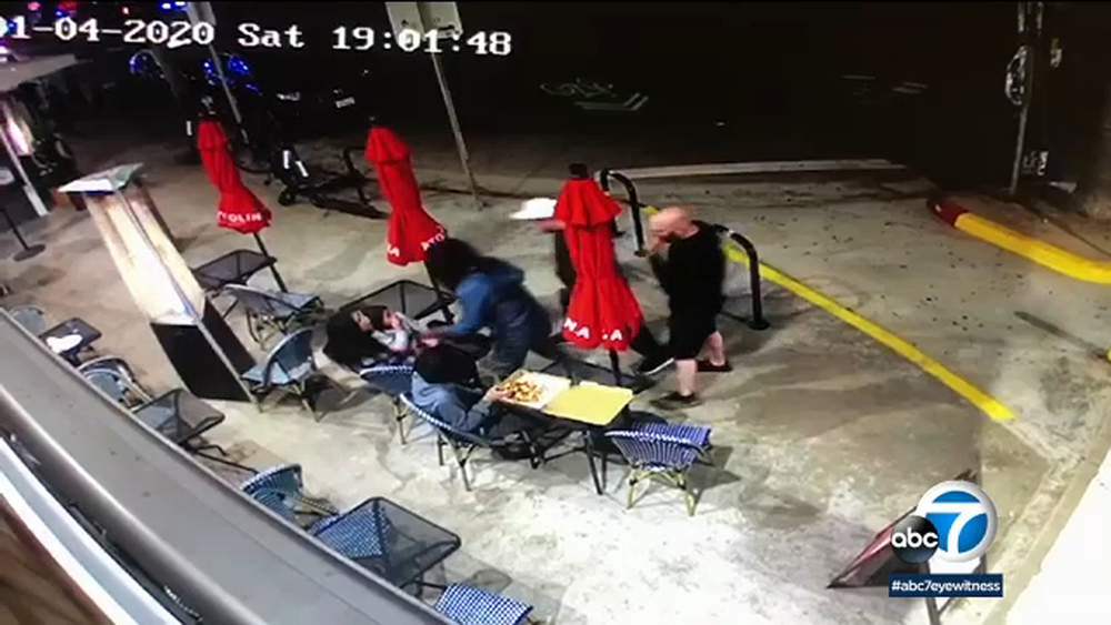 Homeless man arrested after trying to grab girl from family in Venice