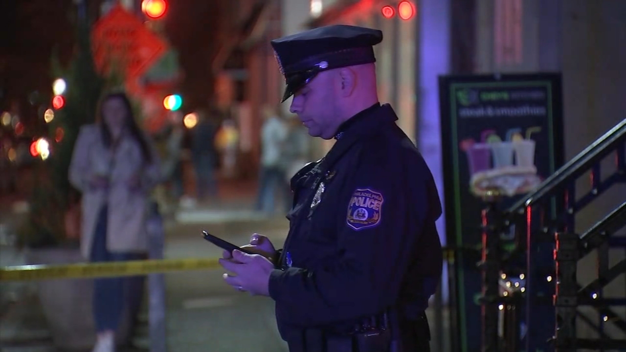 Man fatally stabbed in Center City Philadelphia