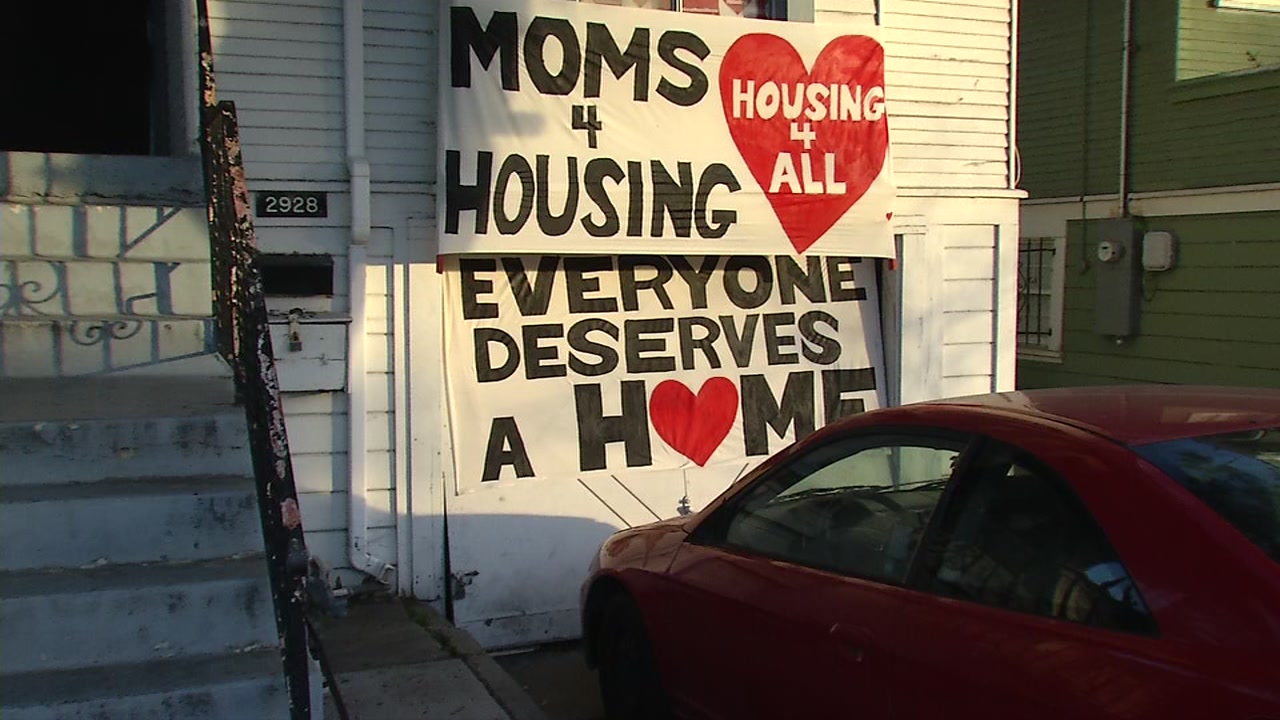 Oakland moms refuse to leave vacant house, sheriffs say they will enforce eviction