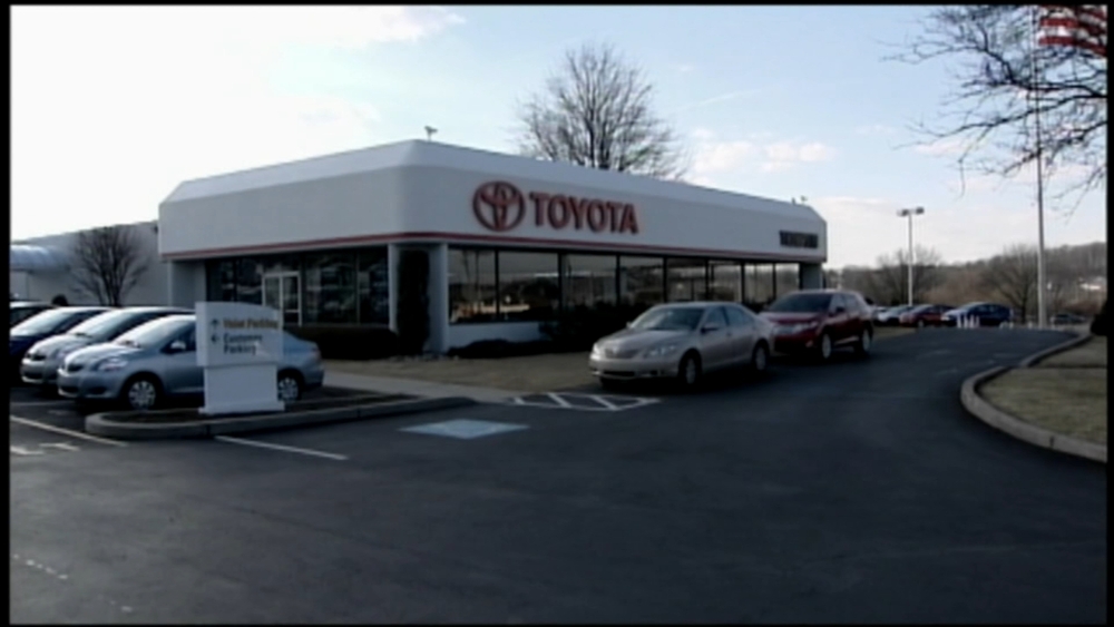 Toyota recalls 700K vehicles over faulty fuel pumps