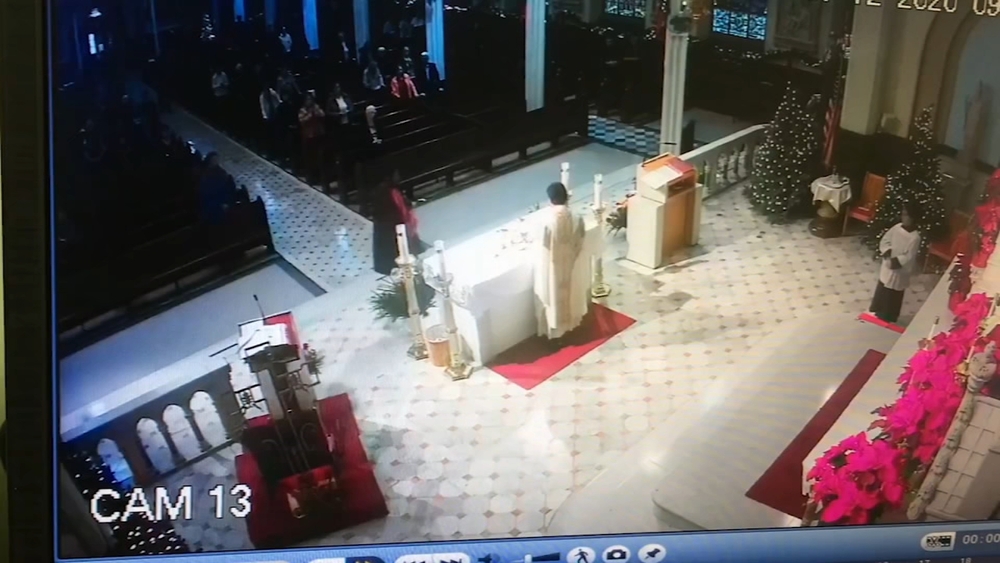 Altar desecrated during mass