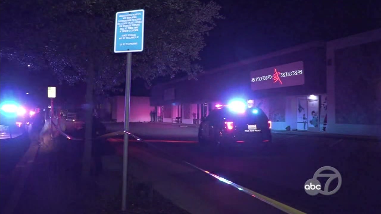 1 shot, critically injured in Palo Alto parking lot