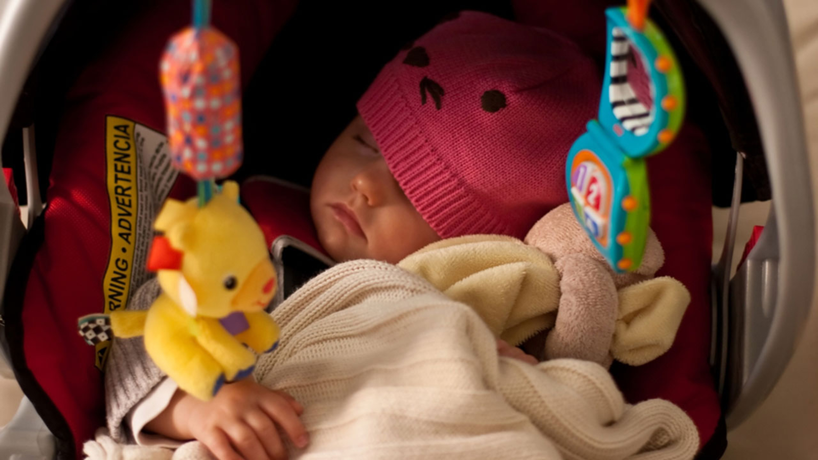 Vaccines and breastfeeding tied to decline in infant ear infections